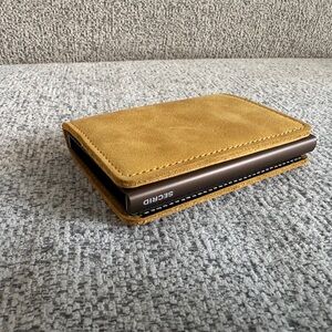 SECRID Leather Slim wallet Vintage Yellow Ochre